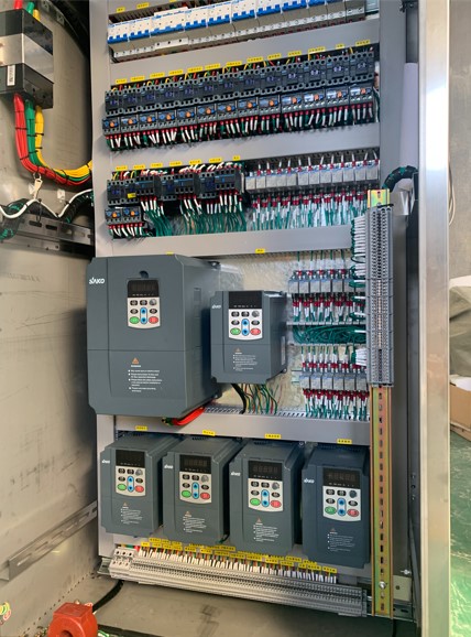 “變頻器在現(xiàn)代煤礦生產(chǎn)中都有哪些用處？”