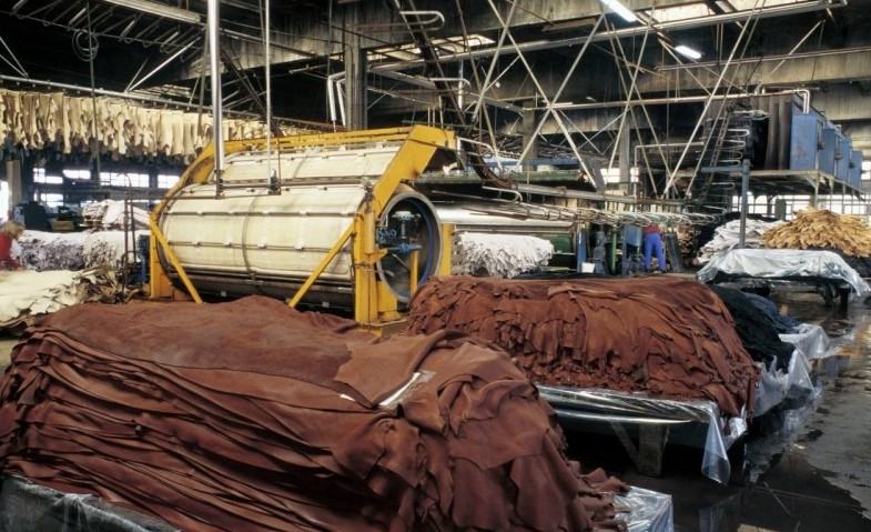 “變頻技術(shù)是為皮革加工企業(yè)帶來自動(dòng)化的？”