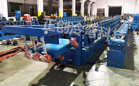 什么是汽車車廂板設(shè)備？