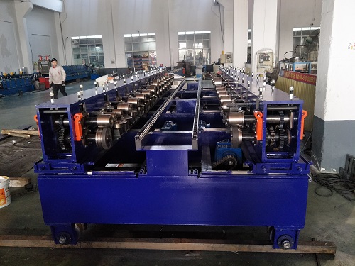 鋼板倉機(jī)組切刀切不動?。看蟾攀窍旅鎺追N原因